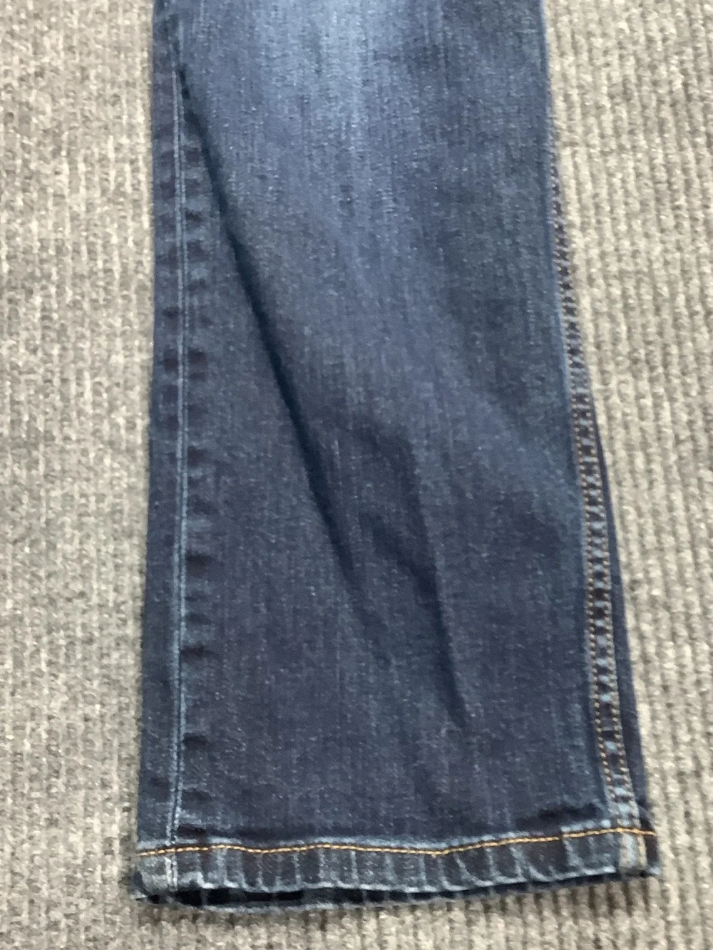 Men's Straight Fit Blue Denim Jeans - Timeless Casual Style